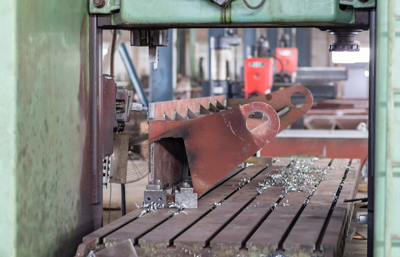 100t гидравликалық Cnc тежегіш пресі Crowning Cnc тежегіші